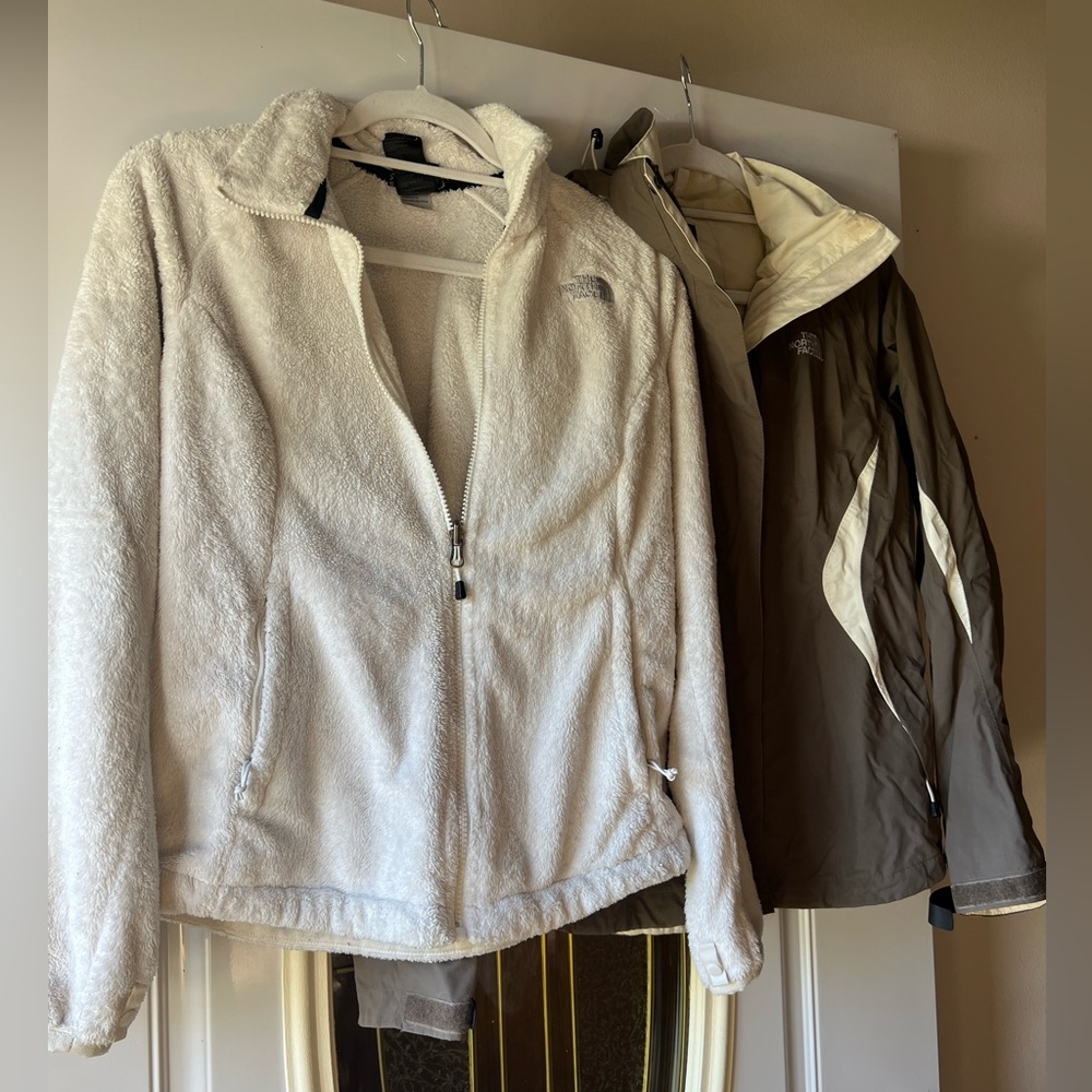 NorthFace 2 piece winter coat. Size: small